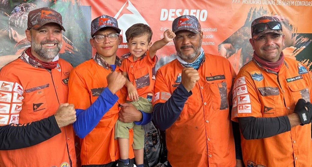 Parentes lgnd reunidos